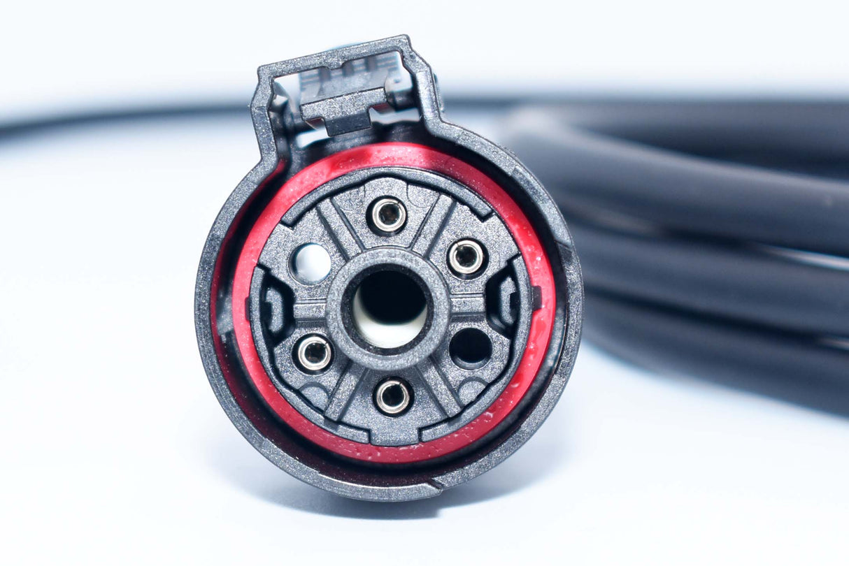 Mercedes‑Benz VGS 7G‑Tronic OBD2 interface with power‑in, switch, CAN resistor toggle