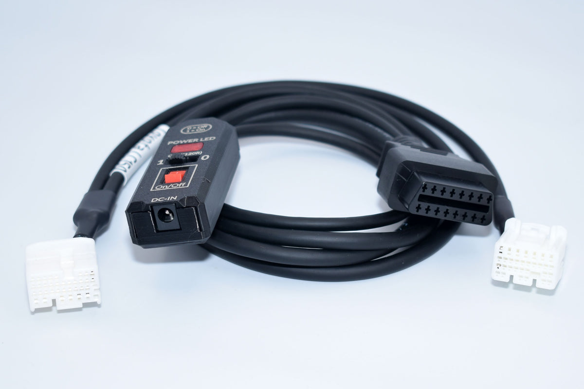 Toyota LC150 to OBD 1.5 m cable with twin ECU connectors and inline power controls